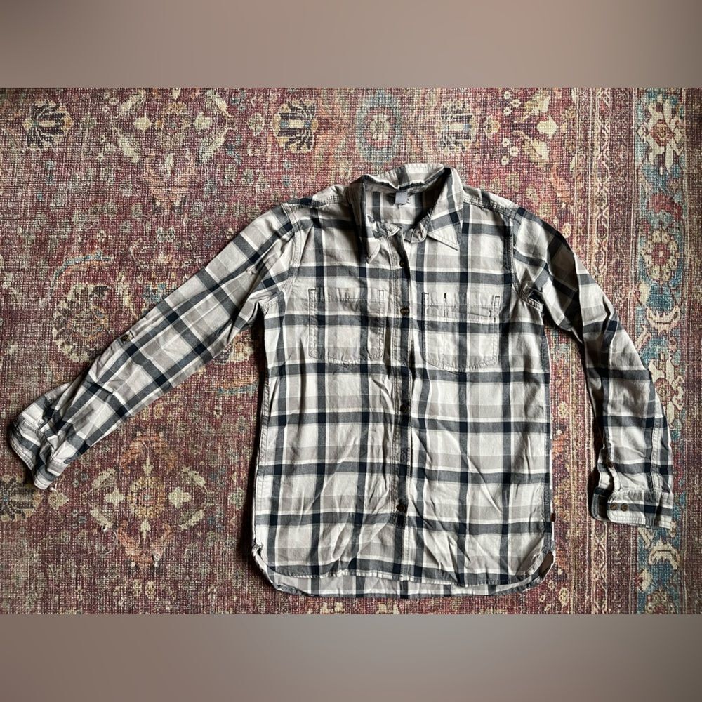 Women’s Carhartt Small 4/6 Blue, Grey white Button down plaid shirt